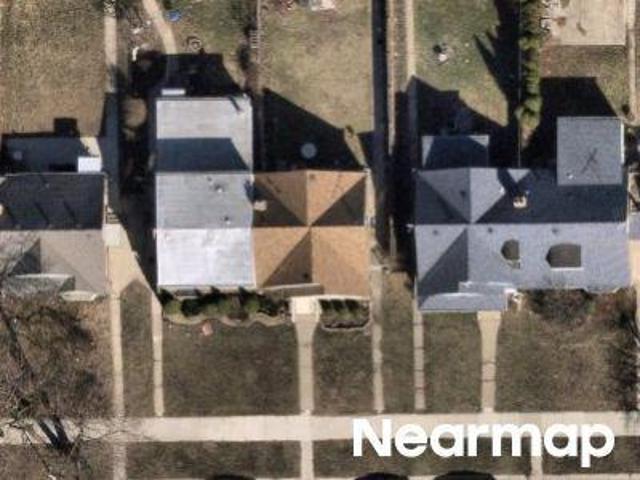 Townhouse for sale in Chicago Park, Illinois