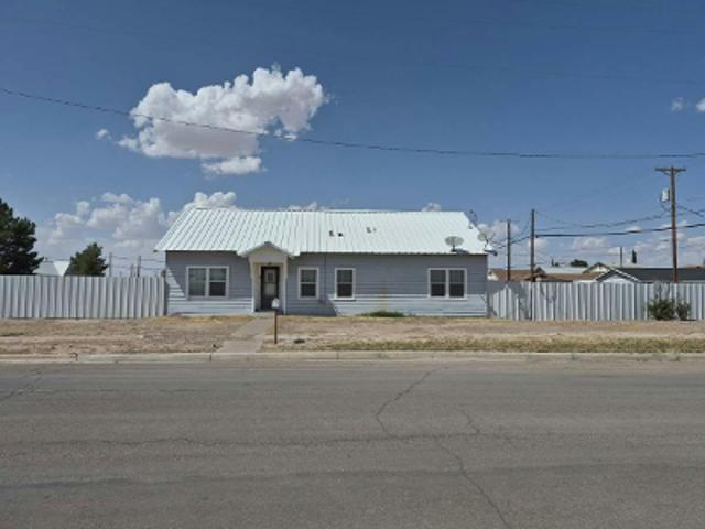 House for sale in Pecos, Texas