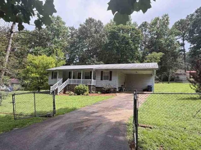 House for sale in Anniston, Alabama