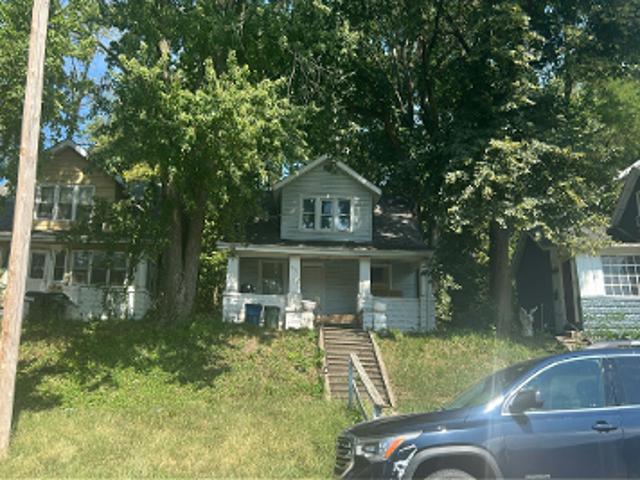 House for sale in Davenport, Iowa