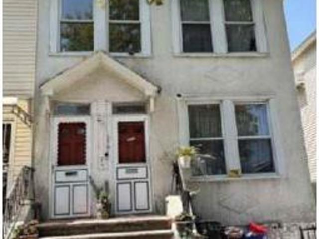 House for sale in Arverne, New York