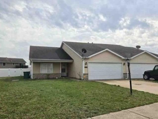 House for sale in Merrillville, Indiana