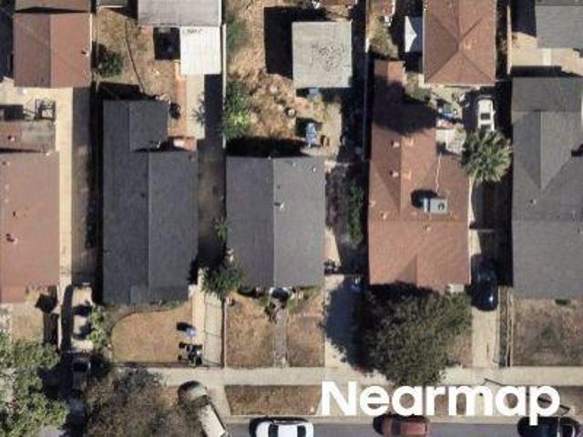 House for sale in Vermont Knolls, Los Angeles
