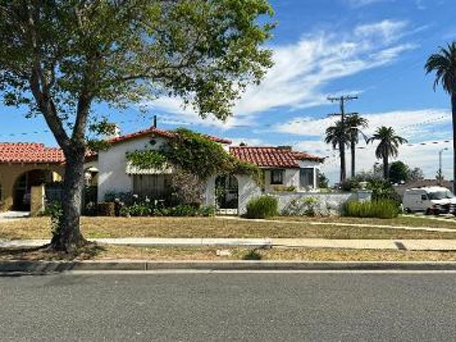 House for sale in Canoga Park, California