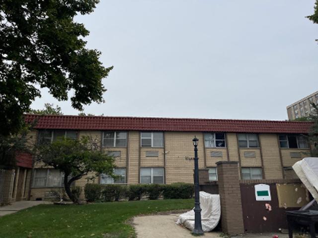 Condo for sale in Ford City Condos, Chicago