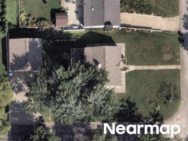 House for sale in Waterloo, Iowa