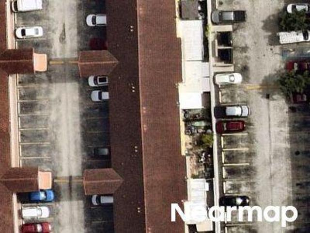 Condo for sale in Hialeah, Florida