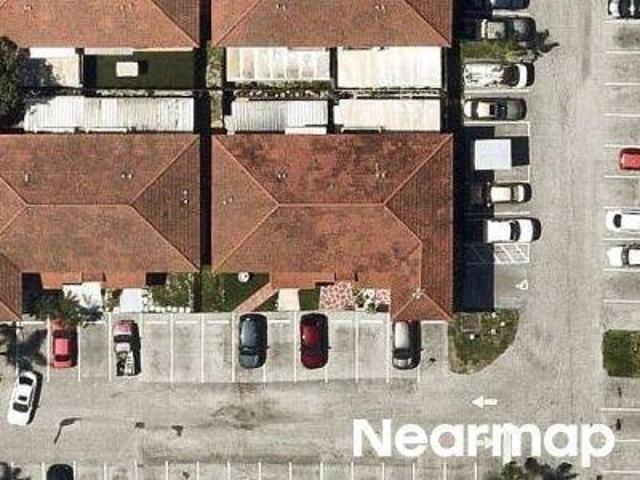 Condo for sale in Hialeah, Florida