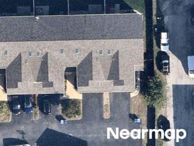 Townhouse for sale in Hickory Hills, Illinois