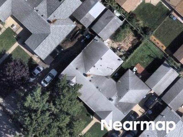 Townhouse for sale in Hometown, Illinois