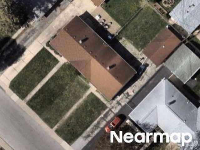 Townhouse for sale in Hometown