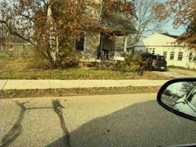 House for sale in Williamstown, Wood County