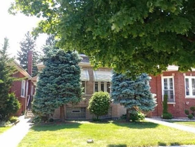 House for sale in Washington Heights, Chicago