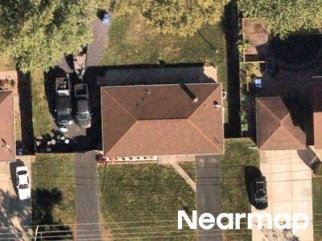 House for sale in Hickory Hills