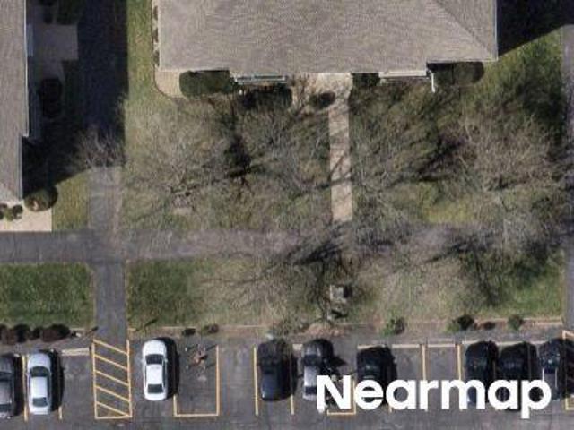 Condo for sale in Oak Lawn Condo for sale in Oak Lawn