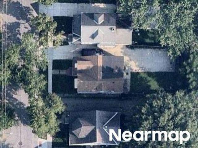 House for sale in Cleveland