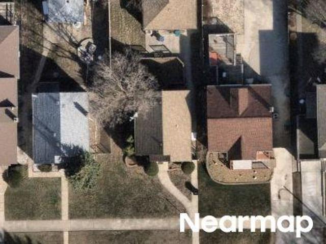 House for sale in Evergreen Park, Illinois