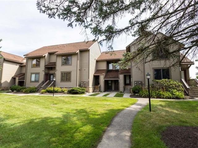 Condo for sale in Indian Head, Pennsylvania