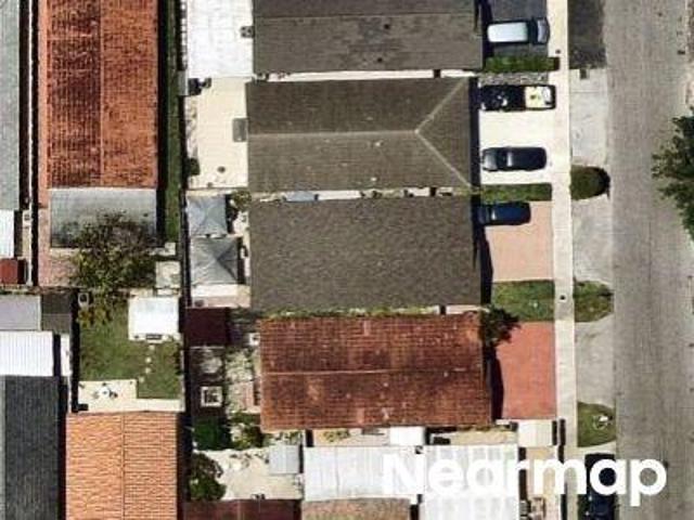 Townhouse for sale in Hialeah, Florida