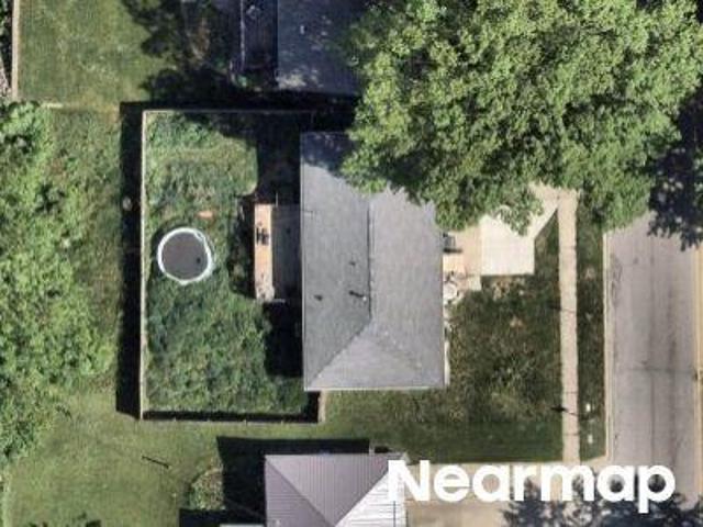 House for sale in Waterloo, Iowa