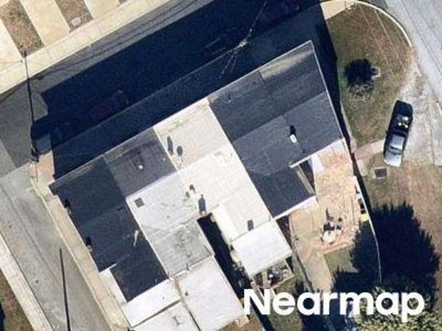 House for sale in New Castle