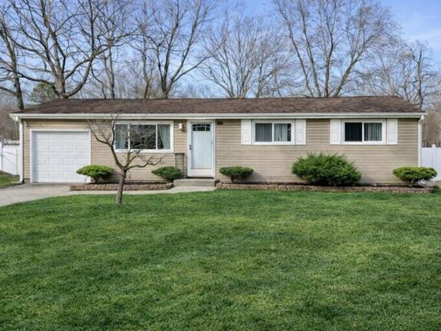 House for sale in Elwood, New Jersey