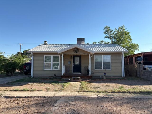 House for sale in Pecos, Texas