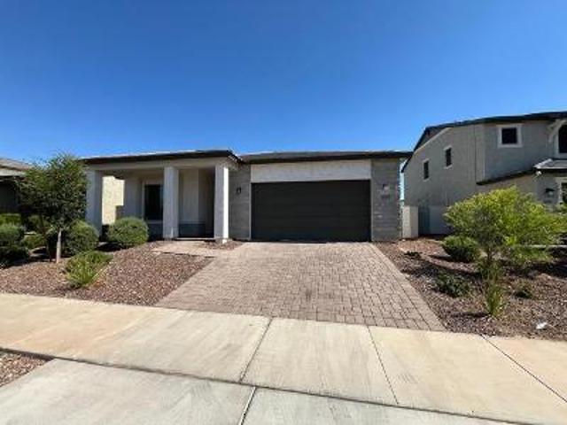 House for sale in Surprise, Arizona