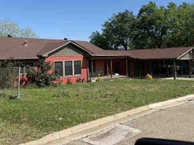 House for sale in Caldwell, Texas