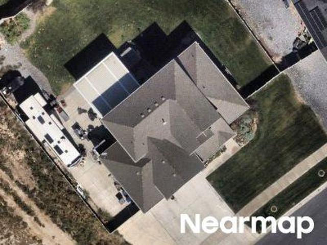 House for sale in Saratoga Springs, Utah