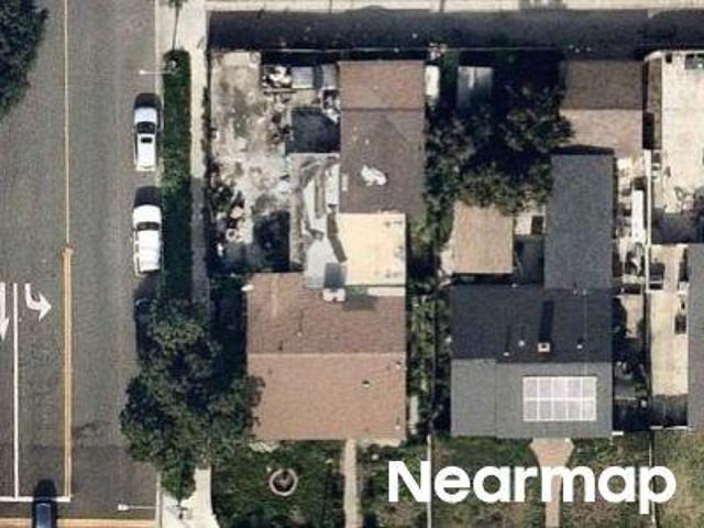 House for sale in Long Beach, California
