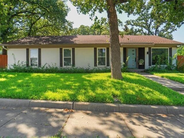 House for sale in Euless, Texas