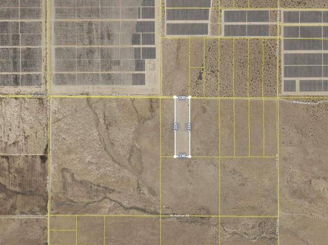 Land for sale in Lancaster, California