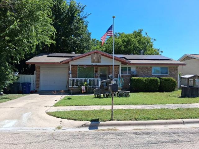 House for sale in Briggs, Texas