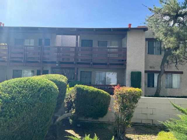 Condo for sale in Lancaster, Los Angeles County