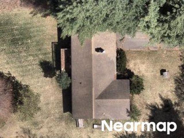 House for sale in Avon
