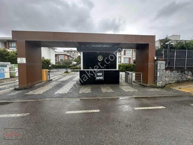 Pendik, İstanbul içerisinde satılık mülk