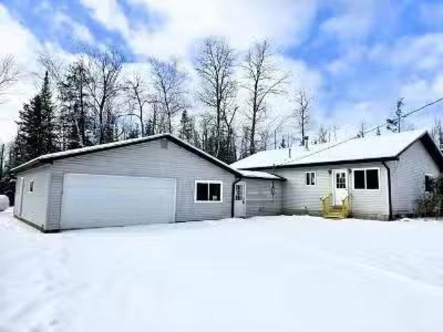 House for sale in Alpena