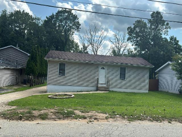 House for sale in Fox Lake, Illinois