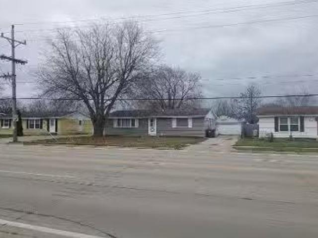 House for sale in Neenah
