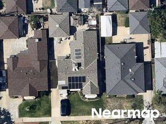 House for sale in Compton