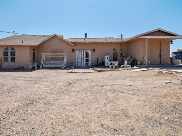 House for sale in Golden Valley, Arizona