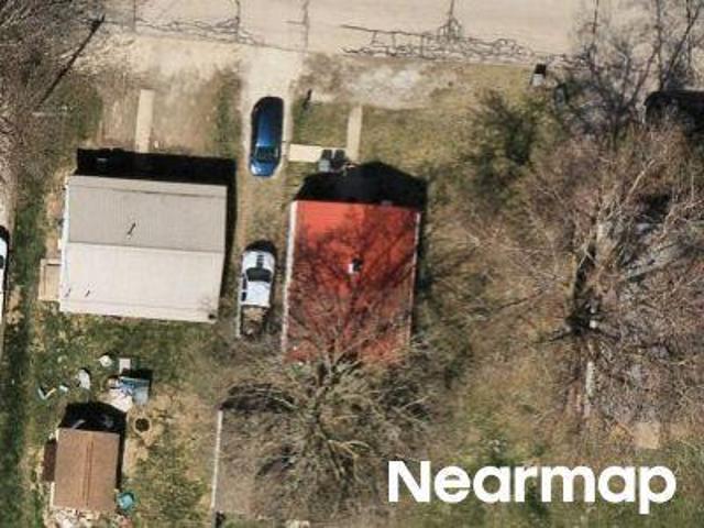 House for sale in Syracuse, Indiana