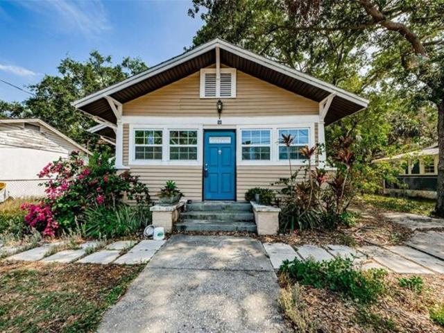 House for sale in Tarpon Springs