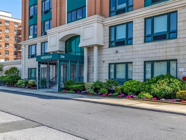 Condo for sale in Long Beach