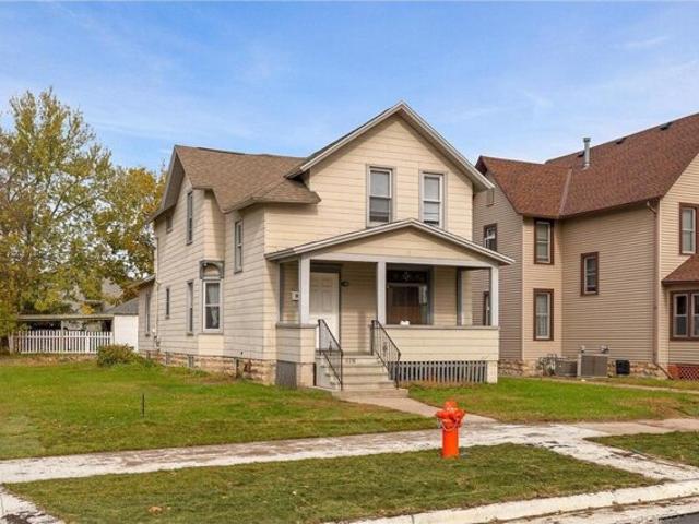 House for sale in Winona, Minnesota
