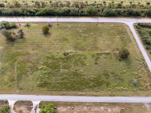 Land for sale in Simonton, Texas