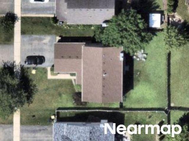 House for sale in Round Lake, Illinois
