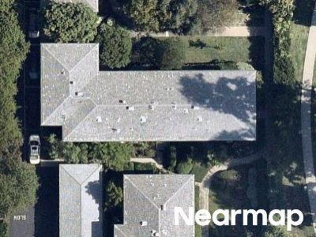 Condo for sale in Pasadena, California