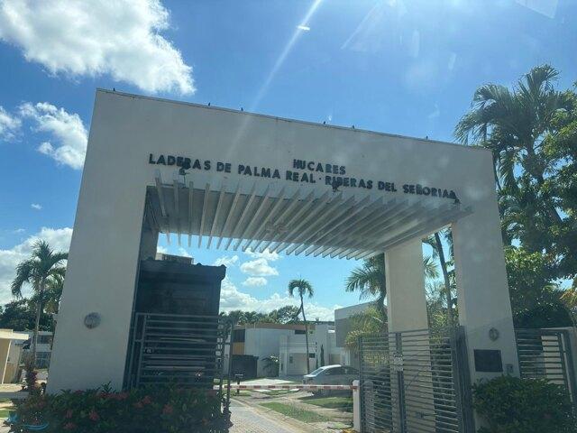 House for sale in San Juan